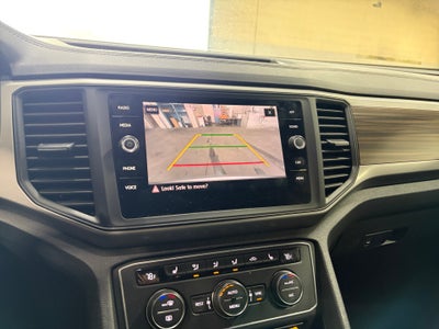 2021 Volkswagen Atlas 3.6L V6 SE w/Technology