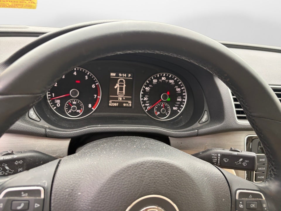 2014 Volkswagen Passat 1.8T SE