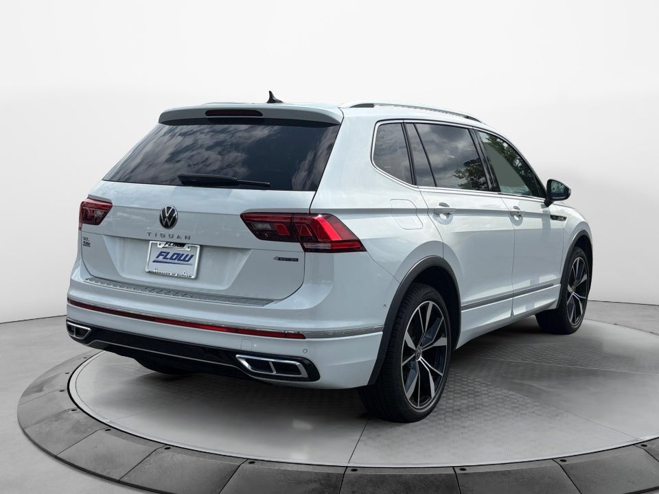 2022 Volkswagen Tiguan SEL R-Line