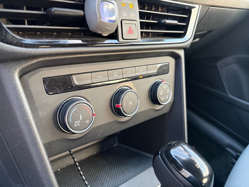 2022 Volkswagen Taos 1.5T S