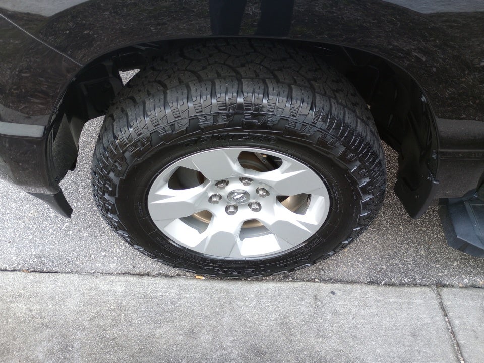 2021 RAM 1500 Big Horn Quad Cab 4x4 6'4" Box