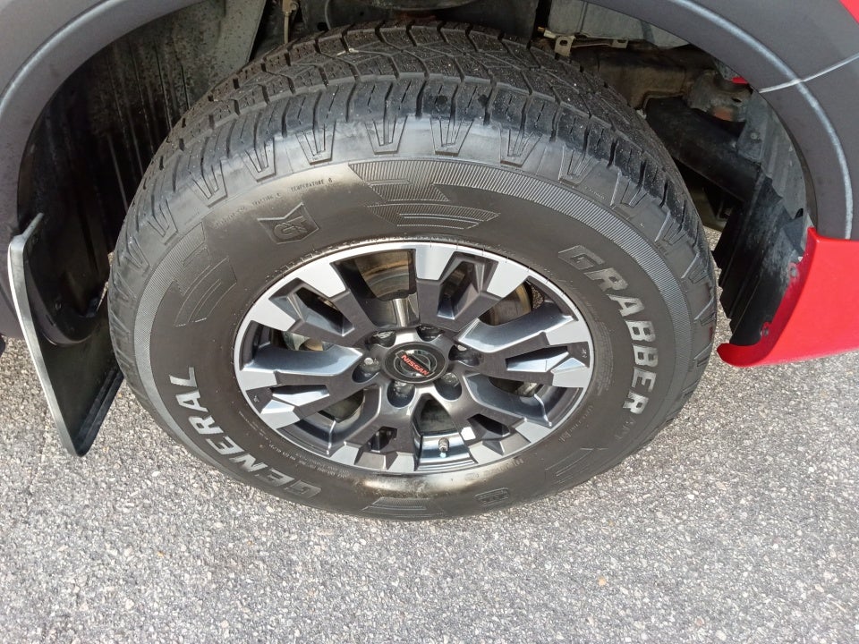 2021 Nissan TITAN Crew Cab PRO-4X 4x4