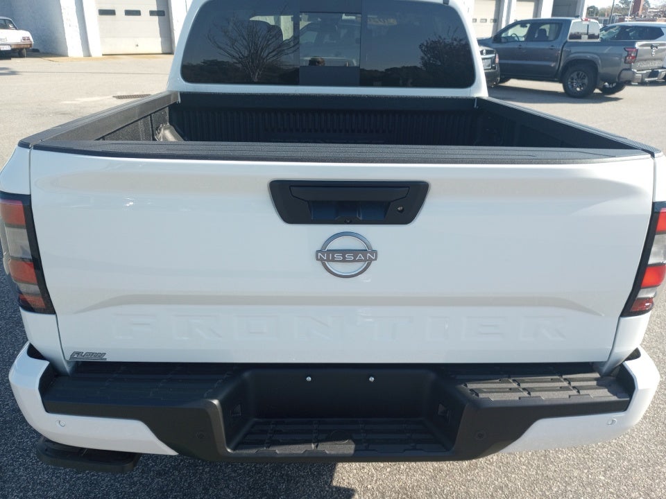 2026 Nissan Frontier Crew Cab SV 4x2