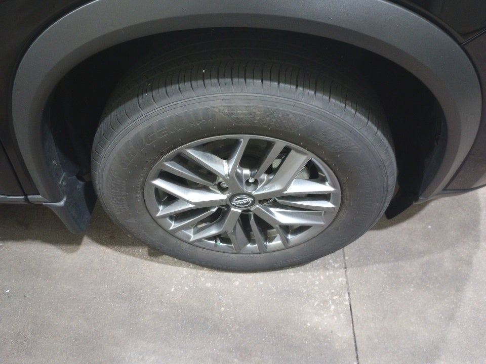 2025 Nissan Rogue S Intelligent AWD