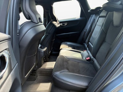 2019 Volvo XC60 R-Design