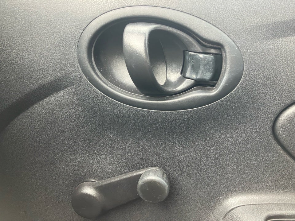 2018 Nissan Versa 1.6 S