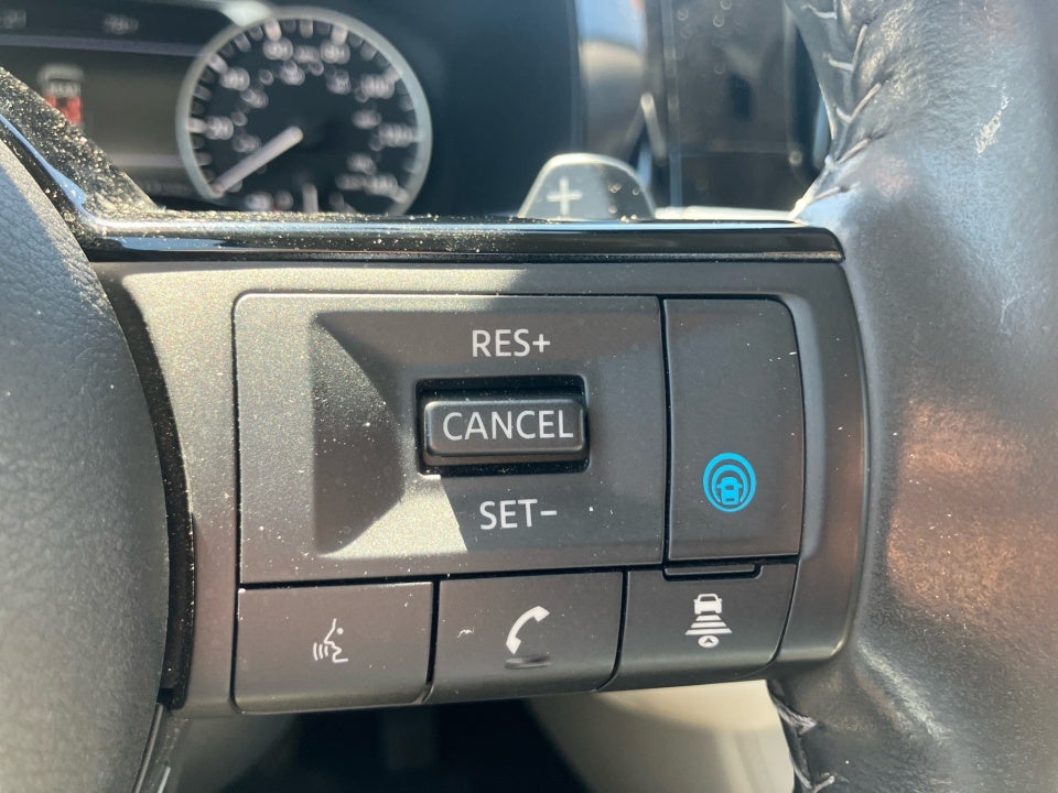 2024 Nissan Pathfinder SL 4WD