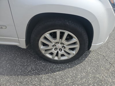 2016 GMC Acadia Denali