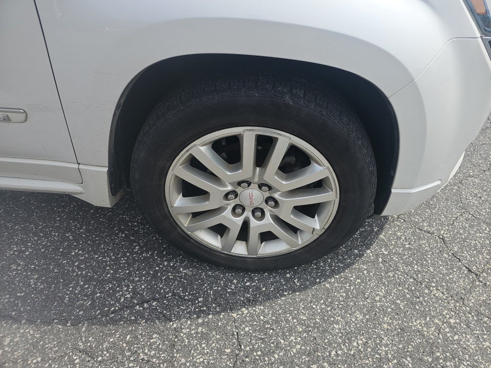 2016 GMC Acadia Denali
