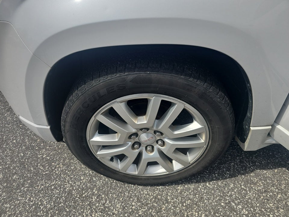 2016 GMC Acadia Denali