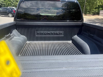 2022 Nissan Frontier S