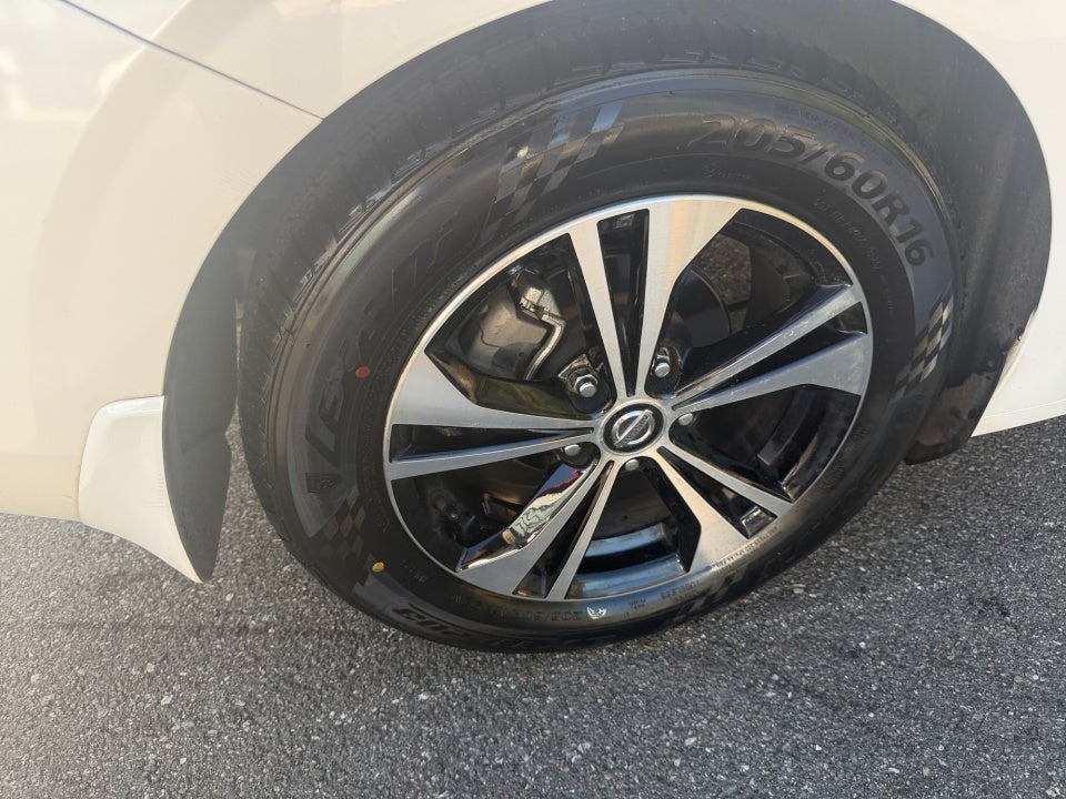 2022 Nissan Sentra SV Xtronic CVT