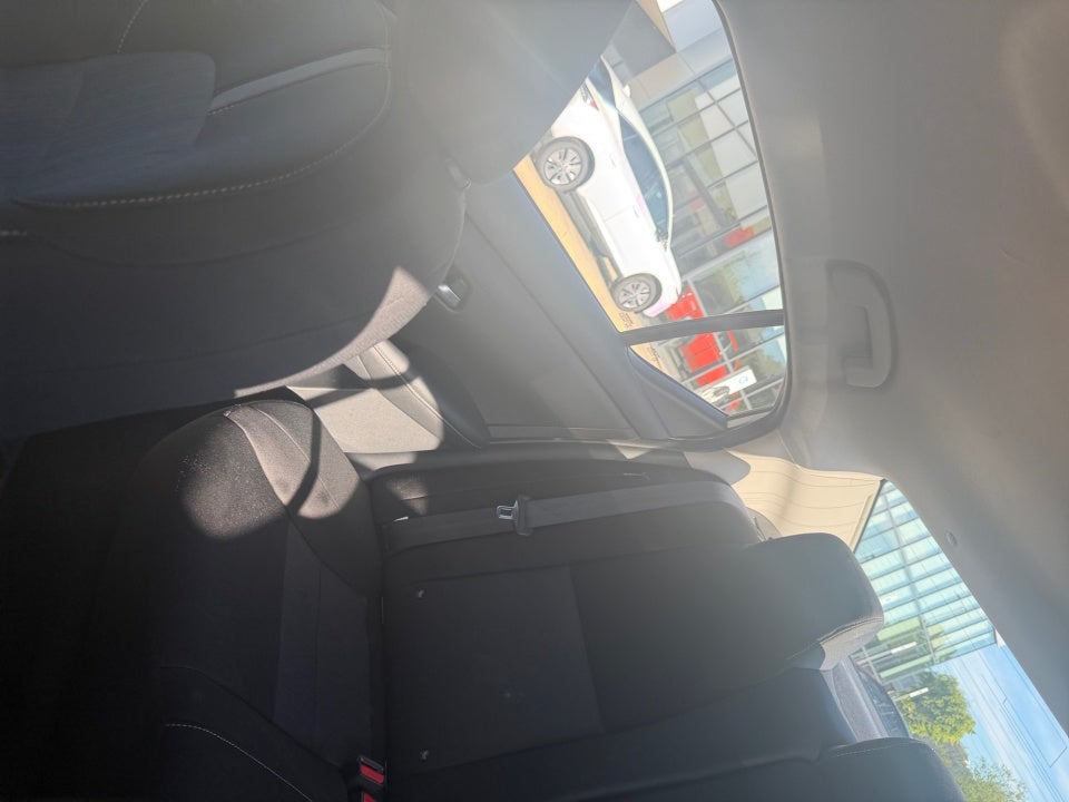 2022 Nissan Sentra SV Xtronic CVT