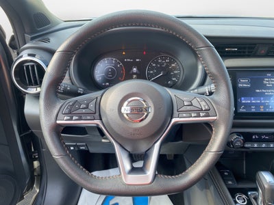 2021 Nissan Kicks SR Xtronic CVT