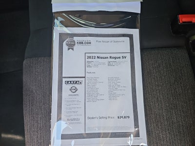 2022 Nissan Rogue SV