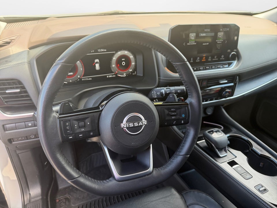 2023 Nissan Rogue Platinum FWD