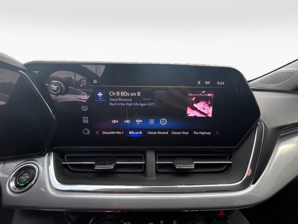 2025 Chevrolet Trax FWD LT