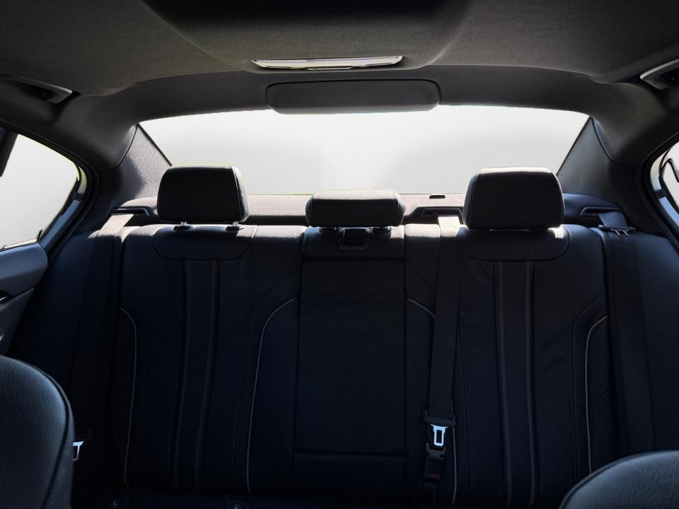2017 BMW 540i 540i