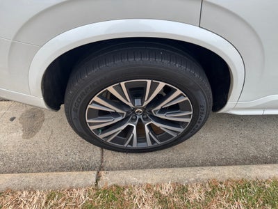 2022 Volvo XC90 T6 Momentum 7 Passenger