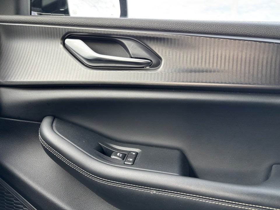 2023 Jeep Grand Cherokee L Altitude 4x2