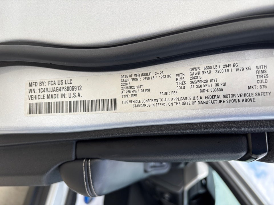 2023 Jeep Grand Cherokee L Altitude 4x2