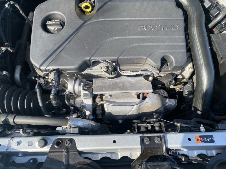 2022 Chevrolet Malibu FWD LS