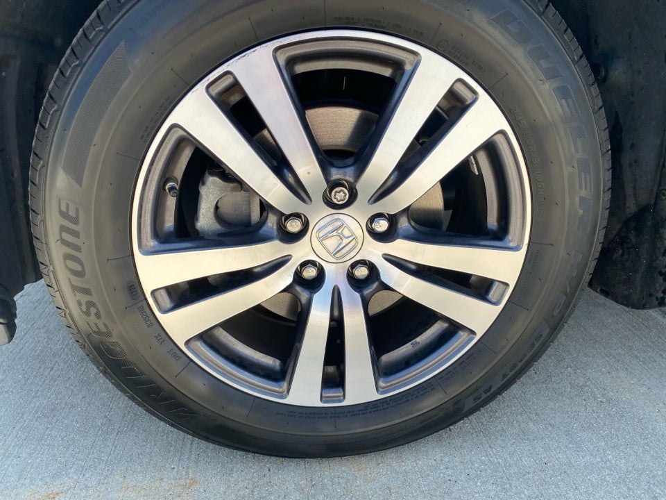 2017 Honda Pilot EX