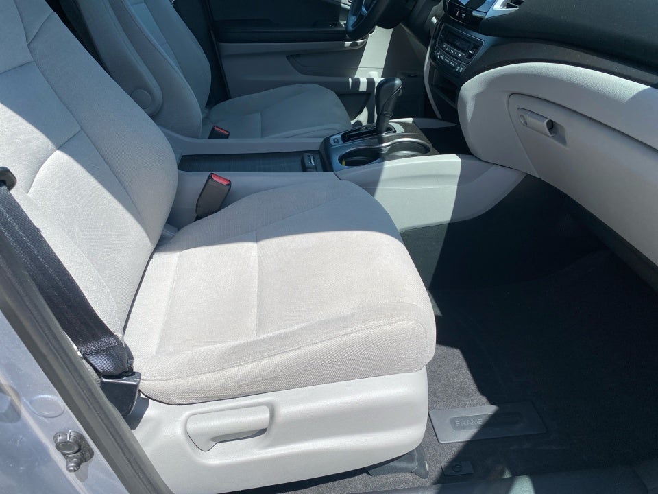 2017 Honda Pilot EX