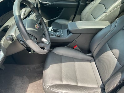 2024 Cadillac XT4 FWD Premium Luxury