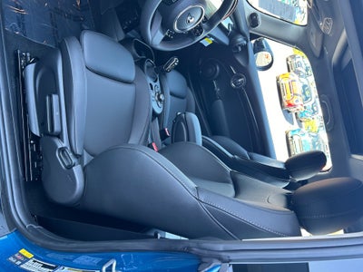 2024 MINI SE Hardtop Cooper