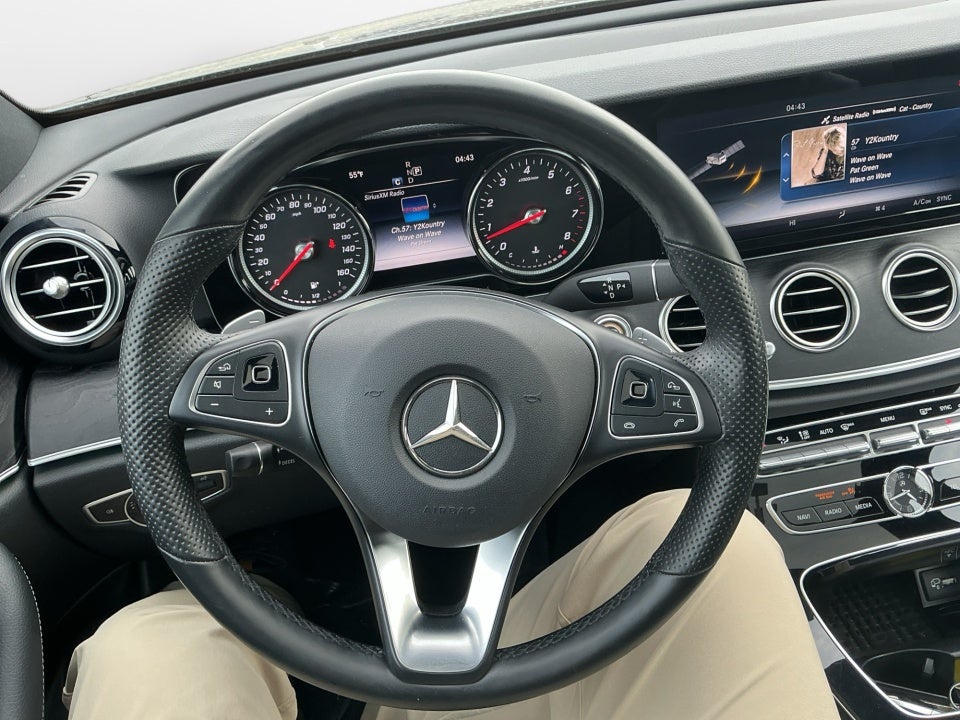 2017 Mercedes-Benz E 300 4MATIC®