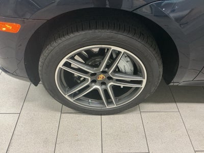 2020 Porsche Macan Turbo