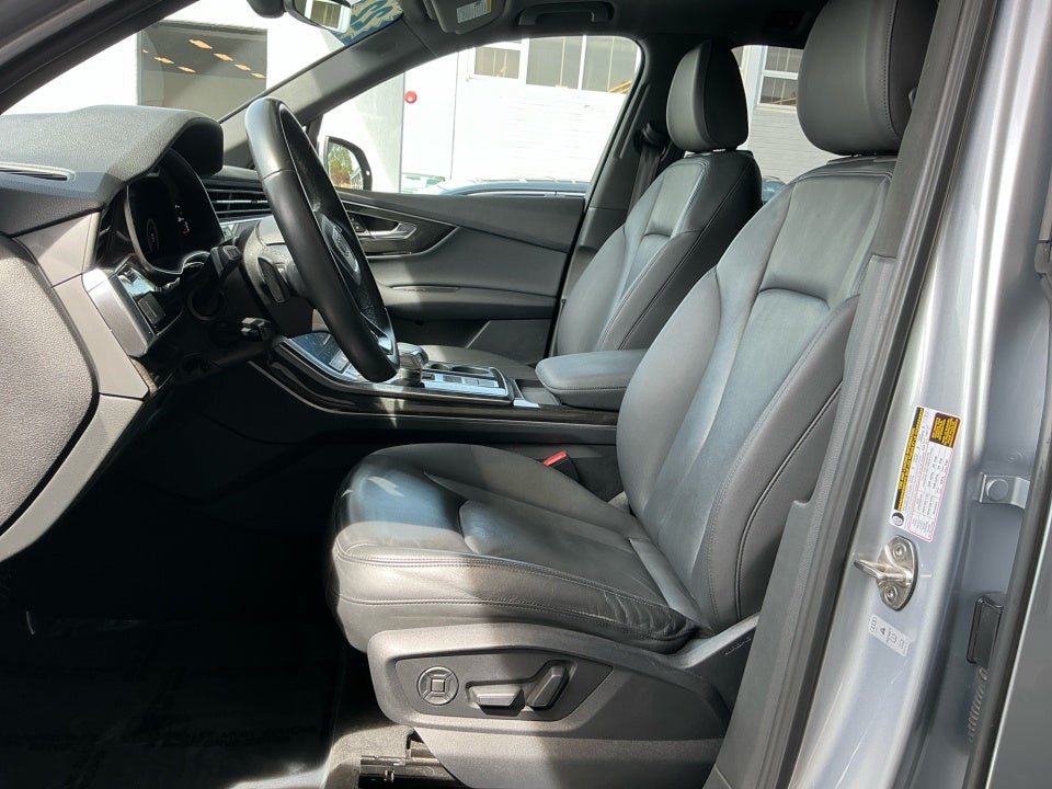 2022 Audi Q7 Premium 45 TFSI quattro Tiptronic