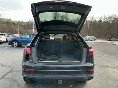 2025 Audi Q8 Premium 55 TFSI quattro