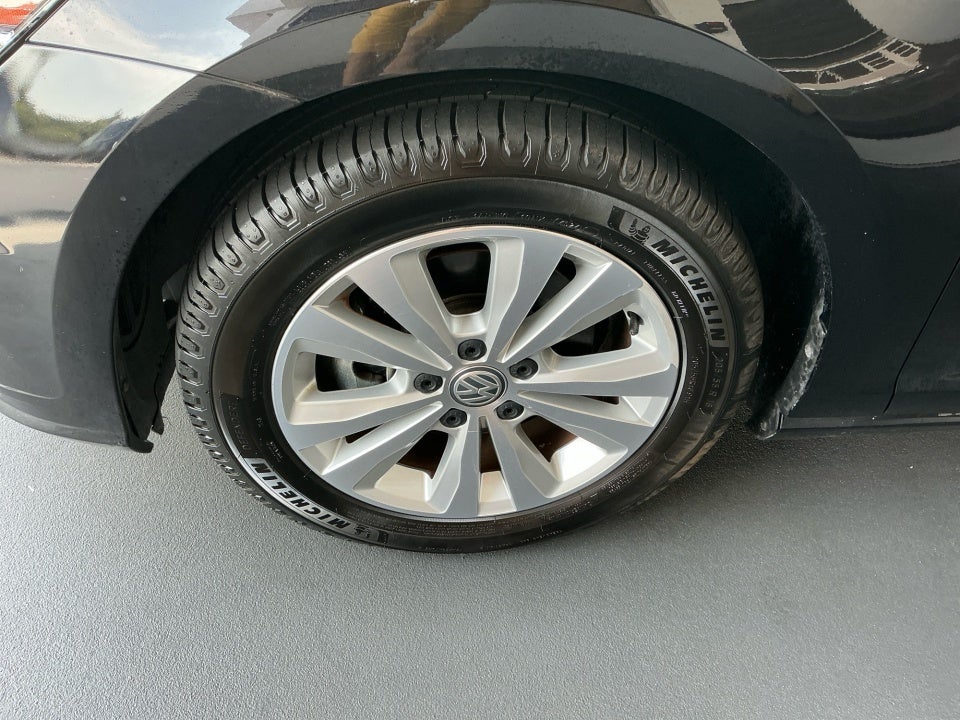 2021 Volkswagen Golf TSI