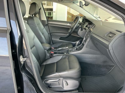 2021 Volkswagen Golf TSI