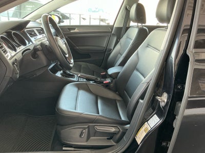2021 Volkswagen Golf TSI