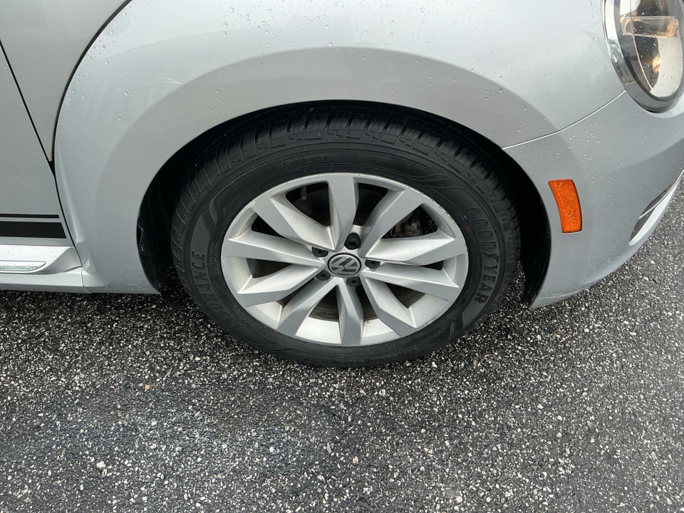 2013 Volkswagen Beetle Convertible 2.0L TDI