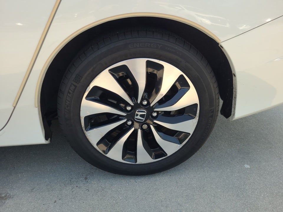 2015 Honda Accord Hybrid EX-L