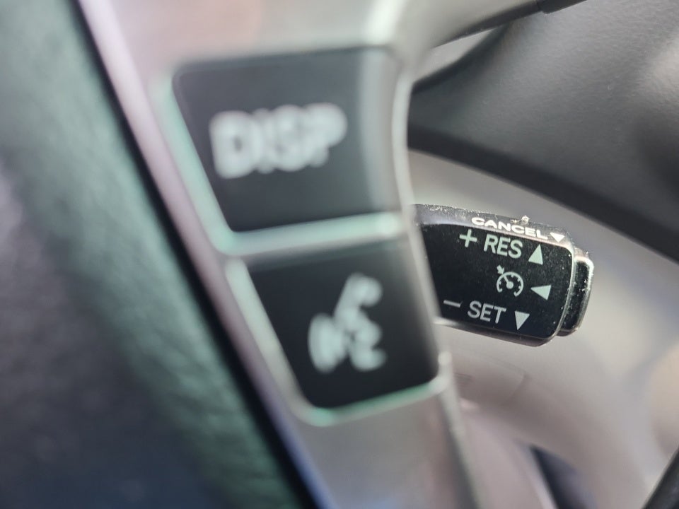 2012 Toyota Highlander SE