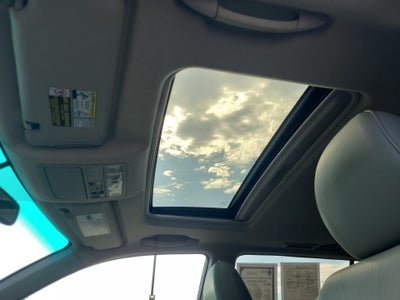 2012 Toyota Highlander SE