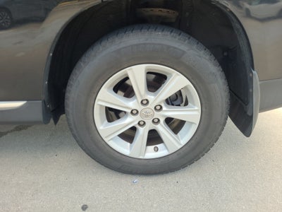 2012 Toyota Highlander SE