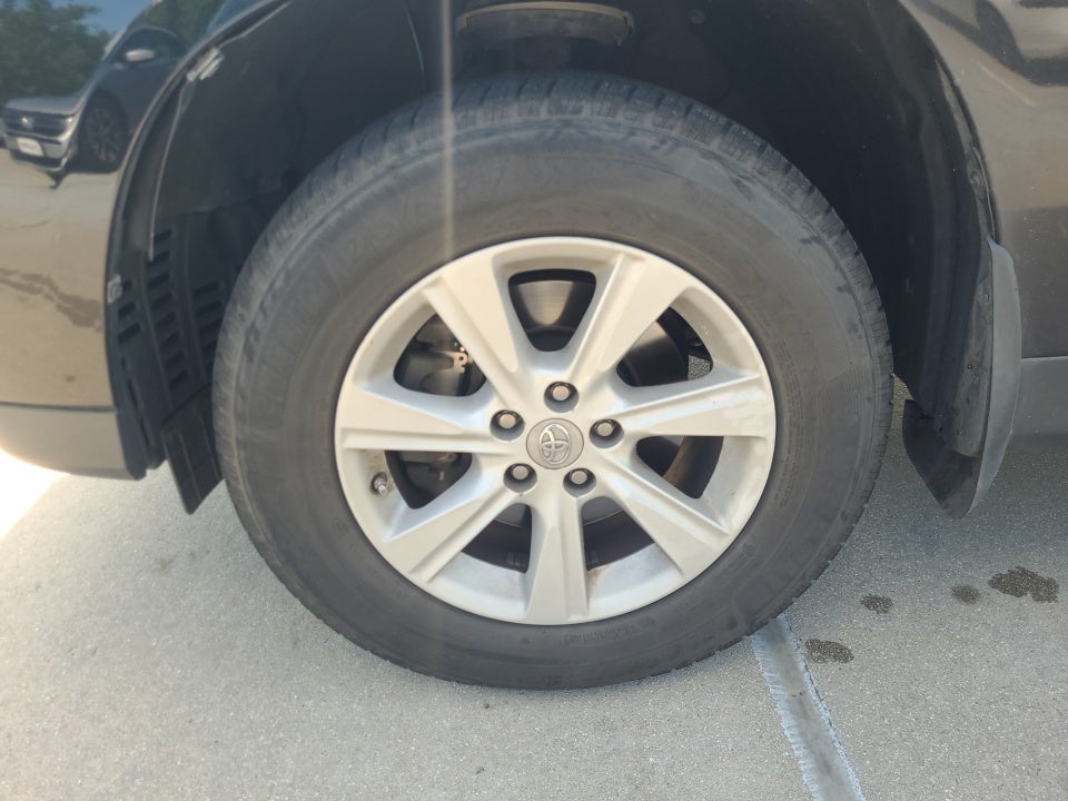 2012 Toyota Highlander SE