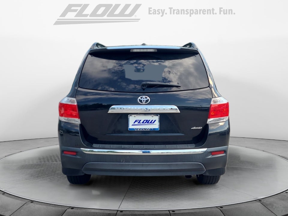 2012 Toyota Highlander SE