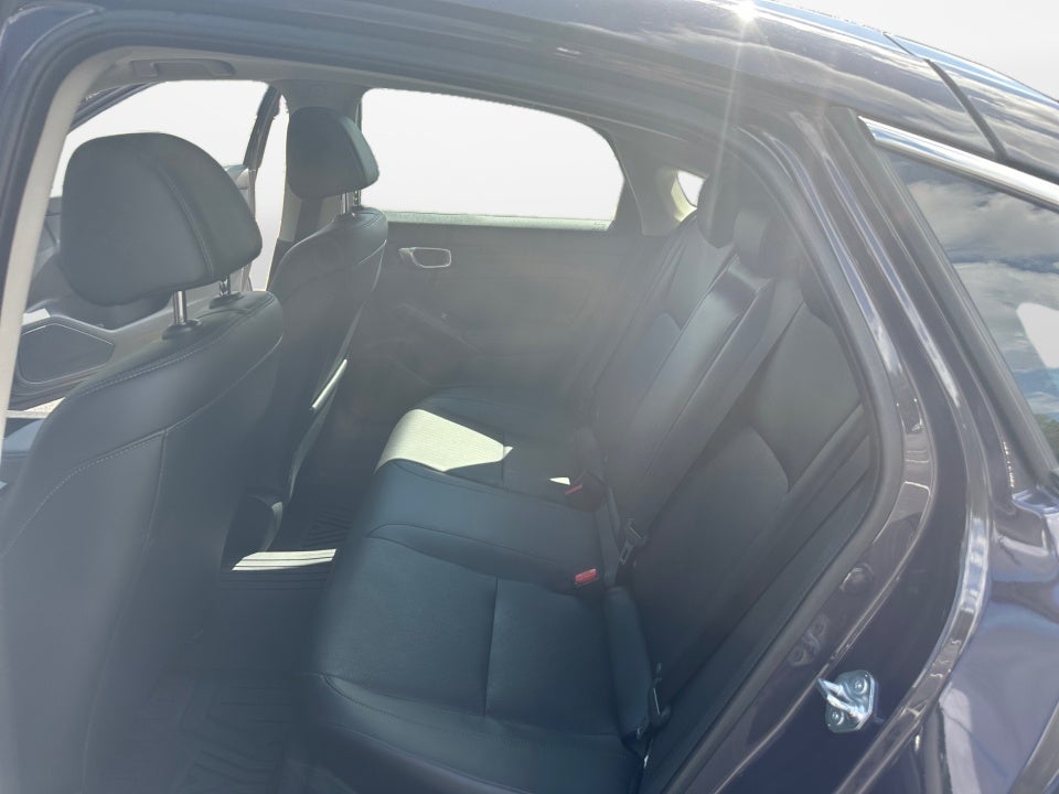 2023 Honda Civic Hatchback EX-L