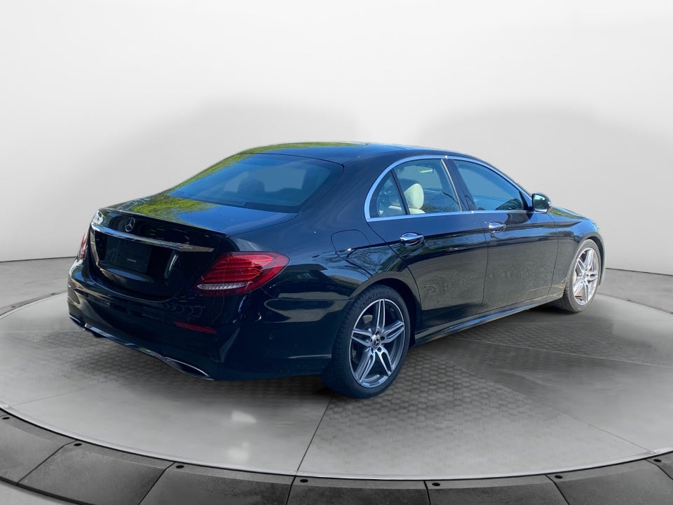 2018 Mercedes-Benz E 300 E 300