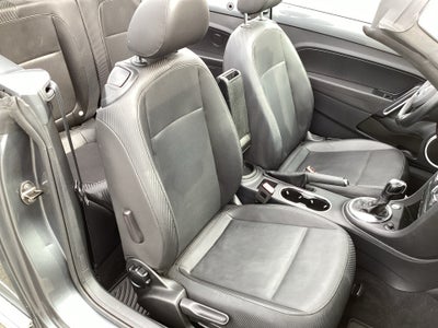 2013 Volkswagen Beetle Convertible 2.5L