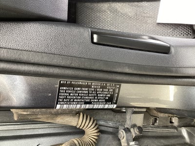 2013 Volkswagen Beetle Convertible 2.5L