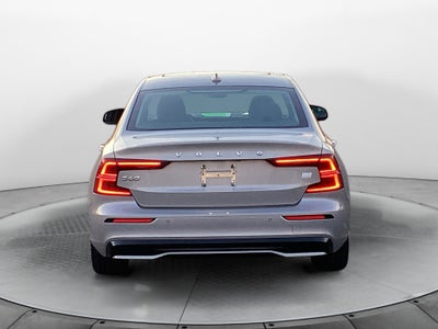 2024 Volvo S60 Recharge Plug-In Hybrid T8 Plus Dark Theme