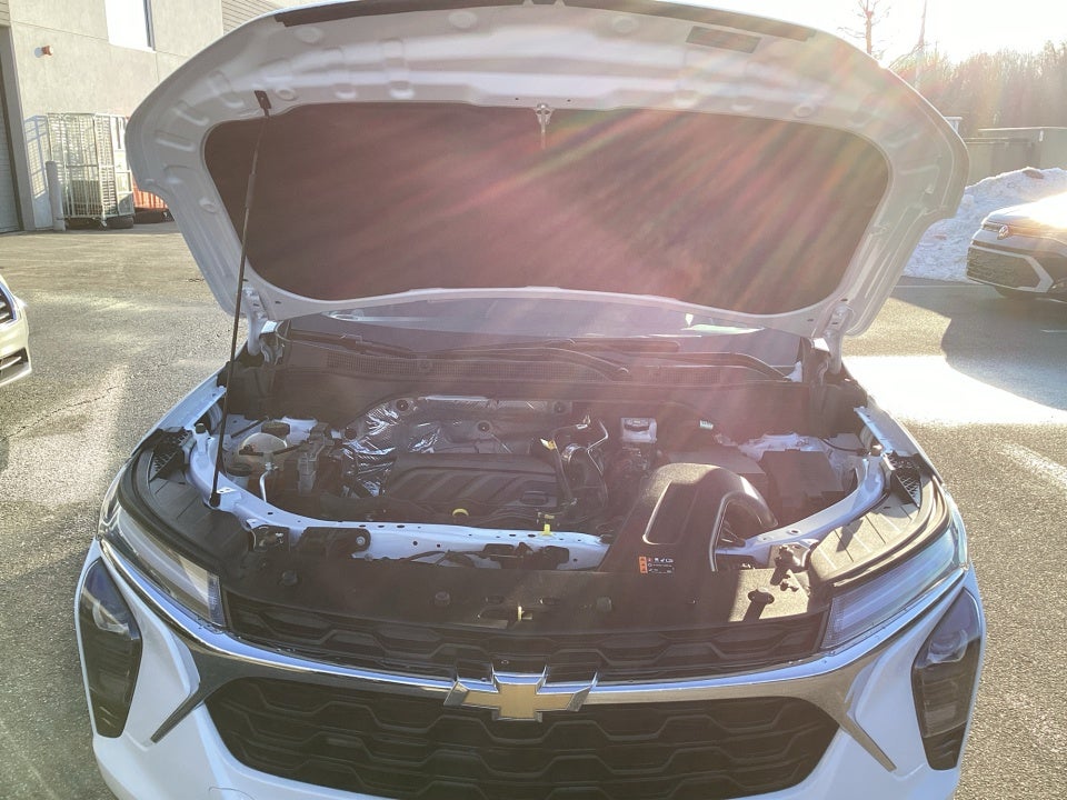 2024 Chevrolet Trax FWD LT